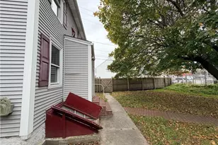51 Cutler St, Warren, RI 02885 - Photo 15