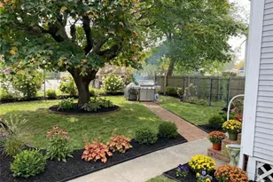 51 Cutler St, Warren, RI 02885 - Photo 3