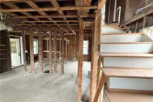 51 Cutler St, Warren, RI 02885 - Photo 9