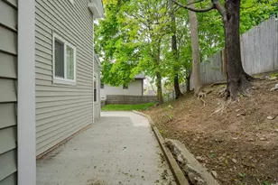 18 Metcalf Ave, North Providence, RI 02911 - Photo 25
