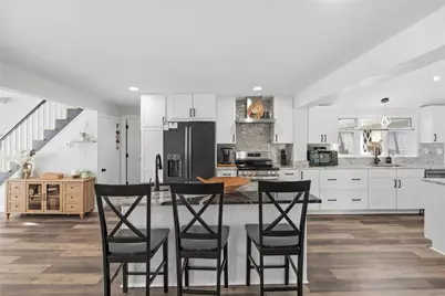 19 Fanning Lane, Smithfield, RI 02828 - Photo 9