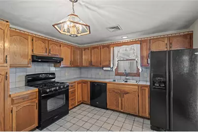 190 Curran Road, Cumberland, RI 02864 - Photo 3