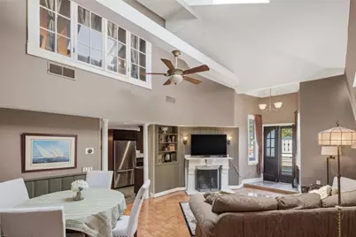 6 Howe Avenue #8, Newport, RI 02840 - Photo 13