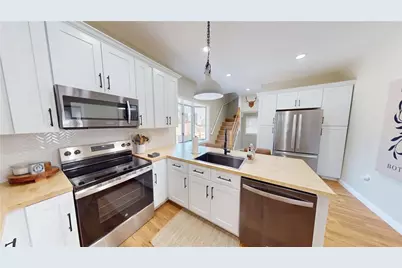 85 Fiat Avenue, Cranston, RI 02910 - Photo 15
