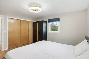 187 Maplewood Dr, East Greenwich, RI 02818 - Photo 19