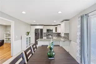 187 Maplewood Dr, East Greenwich, RI 02818 - Photo 11