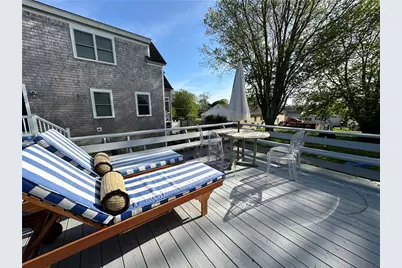 140 Renfrew Avenue, Middletown, RI 02842 - Photo 11