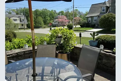 35 Fairview Avenue, West Warwick, RI 02893 - Photo 3