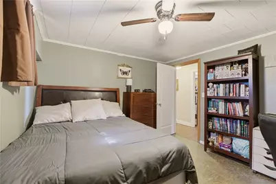24 Harbor View Road, Portsmouth, RI 02871 - Photo 33