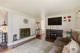 24 Harbor View Rd, Portsmouth, RI 02871 - Photo 31