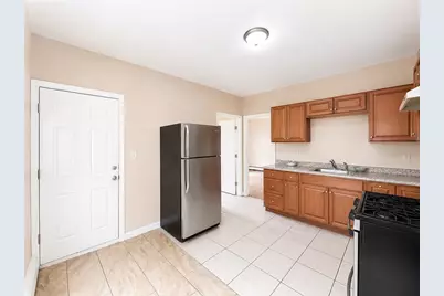 6 Bloomingdale Avenue #1, Pawtucket, RI 02860 - Photo 3