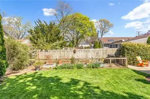 124 Paine Ave, Cranston, RI 02910 - Photo 33