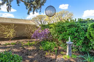 124 Paine Ave, Cranston, RI 02910 - Photo 39