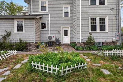 36 Mount Hope Avenue, Providence, RI 02906 - Photo 25