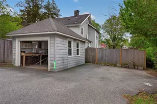 36 Mt Hope Ave, Providence, RI 02906 - Photo 43