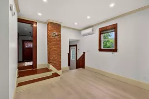 36 Mt Hope Ave, Providence, RI 02906 - Photo 9