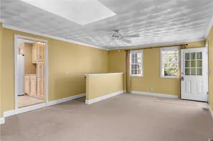 91 Hilton Rd, Warwick, RI 02889 - Photo 9