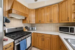 221 Canal St, Westerly, RI 02891 - Photo 15