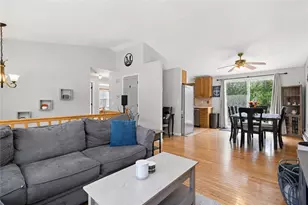 221 Canal St, Westerly, RI 02891 - Photo 9
