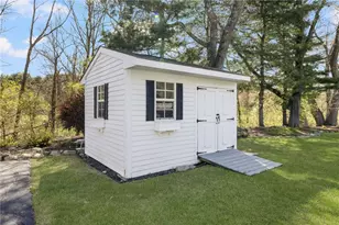 91 Mann School Rd, Smithfield, RI 02917 - Photo 45
