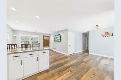 72 Waites Corner Road, South Kingstown, RI 02892 - Photo 9