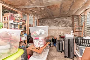 35 Kenyon St, Providence, RI 02903 - Photo 25