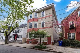 35 Kenyon St, Providence, RI 02903 - Photo 3