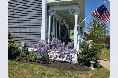 35 Fairview Avenue, West Warwick, RI 02893 - Photo 5