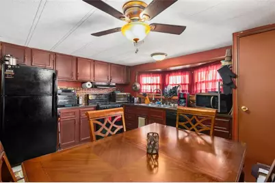 6101 Post Road, North Kingstown, RI 02852 - Photo 9