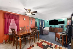 6101 Post Rd, North Kingstown, RI 02852 - Photo 5