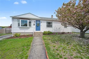 116 Volturno St, North Providence, RI 02904 - Photo 21