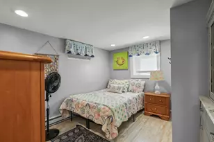 45 Crescent Rd, Middletown, RI 02842 - Photo 19