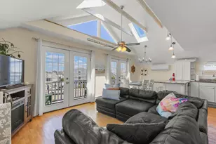 45 Crescent Rd, Middletown, RI 02842 - Photo 35