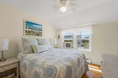 45 Crescent Road, Middletown, RI 02842 - Photo 29