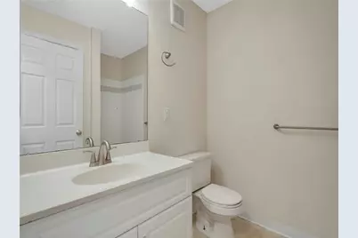 96 Mill Street #303, Woonsocket, RI 02895 - Photo 23