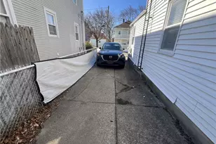 19 Joy St, Providence, RI 02908 - Photo 5