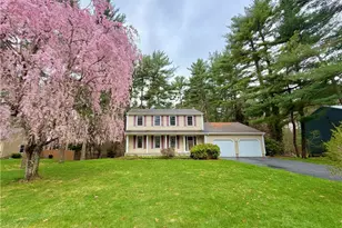 30 Wood Cove Dr, Coventry, RI 02816 - Photo 1