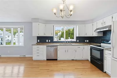 9 Brook Street, West Warwick, RI 02893 - Photo 3