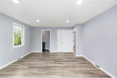 9 Brook Street, West Warwick, RI 02893 - Photo 11