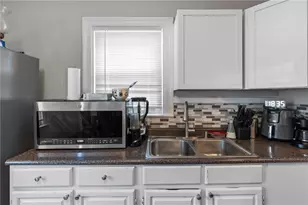 58 W Friendship St, Providence, RI 02905 - Photo 23