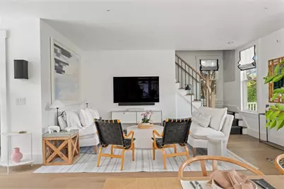 81 Roseneath Avenue, Newport, RI 02840 - Photo 7