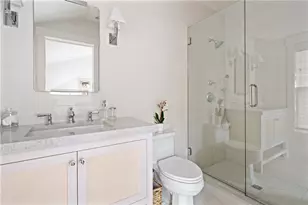 81 Roseneath Ave, Newport, RI 02840 - Photo 23