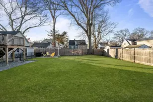 5 Shippen Ave, Warwick, RI 02888 - Photo 9