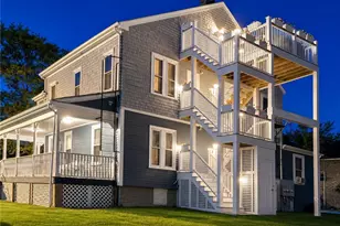 419 Broadway, Newport, RI 02840 - Photo 37