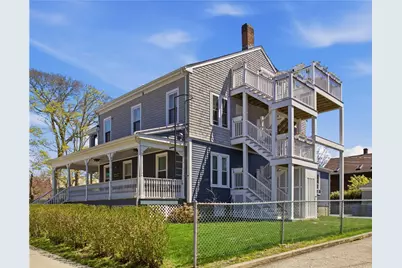 419 Broadway #5, Newport, RI 02840 - Photo 3