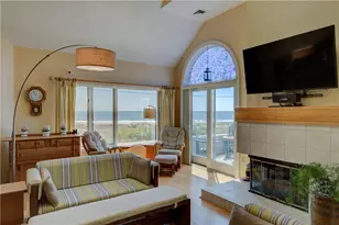 204 Bellevue Ct, Narragansett, RI 02882 - Photo 7