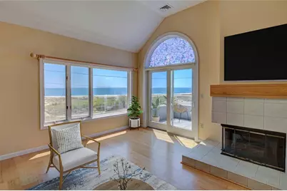 204 Bellevue Court #204, Narragansett, RI 02882 - Photo 5