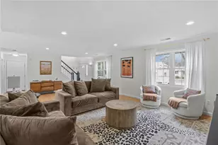 70 Foddering Farm Rd, Narragansett, RI 02882 - Photo 3