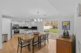 70 Foddering Farm Rd, Narragansett, RI 02882 - Photo 9