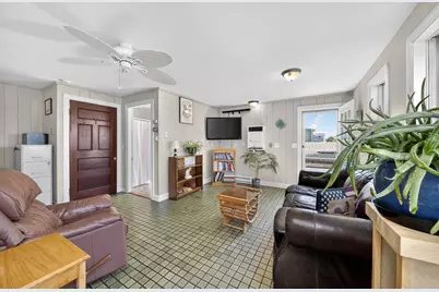 11 Johnson Avenue, North Kingstown, RI 02852 - Photo 7